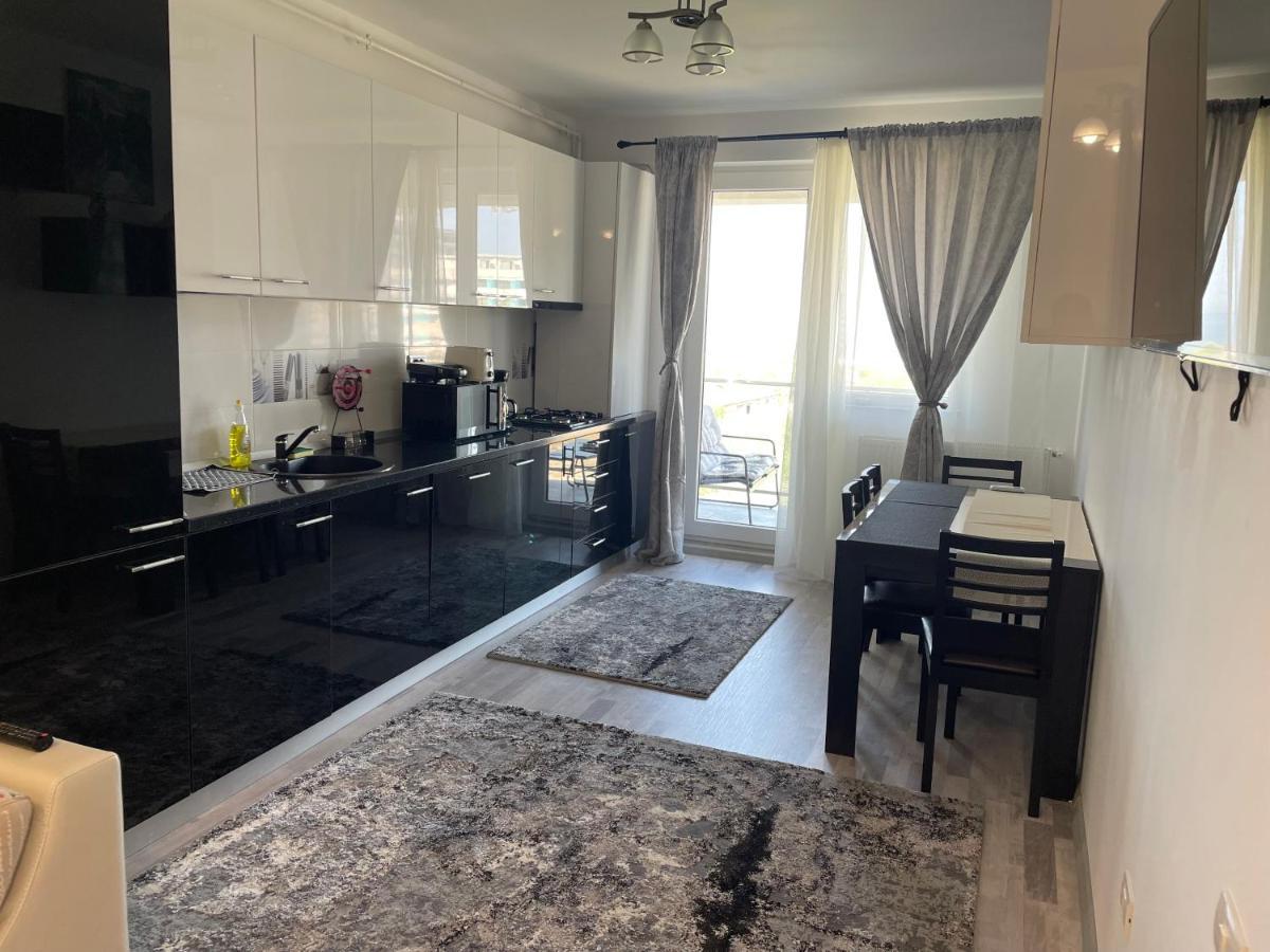 Iany Residence Navodari Luaran gambar
