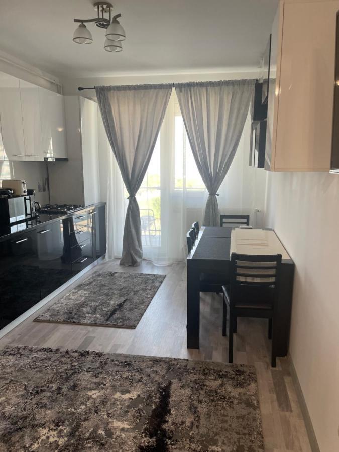 Iany Residence Navodari Luaran gambar